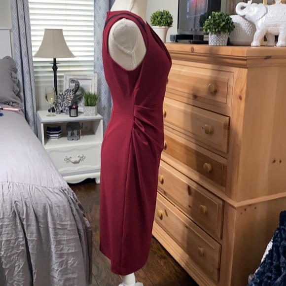 Tailored Burgundy Antonio Melani Size 2 Dress - Picture 2 of 8